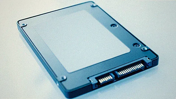 Dell Inspiron 15 - 5000/5100 - SSD Solid State Drive W/ Windows 10 Home (UEFI)
