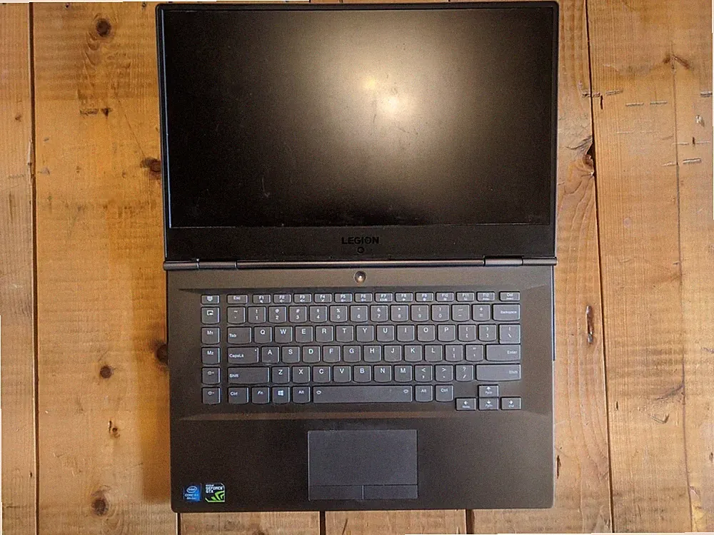 Lenovo Legion Y730 15.6" I5-8300H GTX 1050Ti 8GB RAM 1TB HDD + 128GB SSD